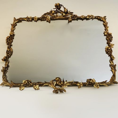 A Fine C19th Carved Giltwood and Gesso Wall Mirror