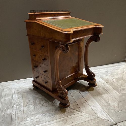A Good Quality Victorian Burr Walnut Davenport