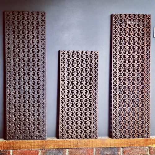 FOUR HEAVY CAST IRON ARCHITECTURAL PANELS - ADDITIONAL PHOTO 3