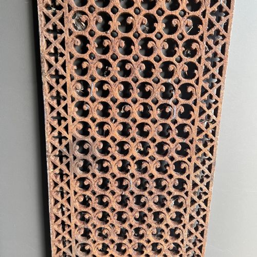 FOUR HEAVY CAST IRON ARCHITECTURAL PANELS - ADDITIONAL PHOTO 4