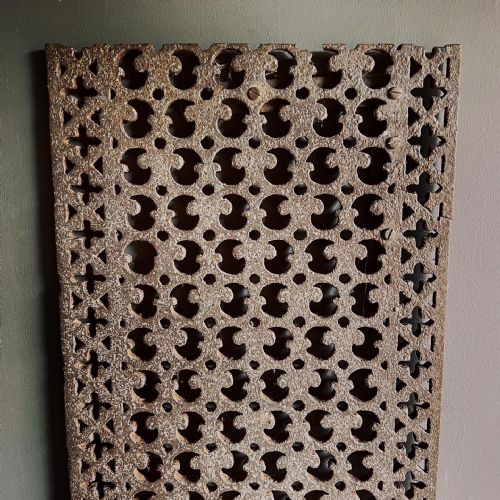 FOUR HEAVY CAST IRON ARCHITECTURAL PANELS - ADDITIONAL PHOTO 5