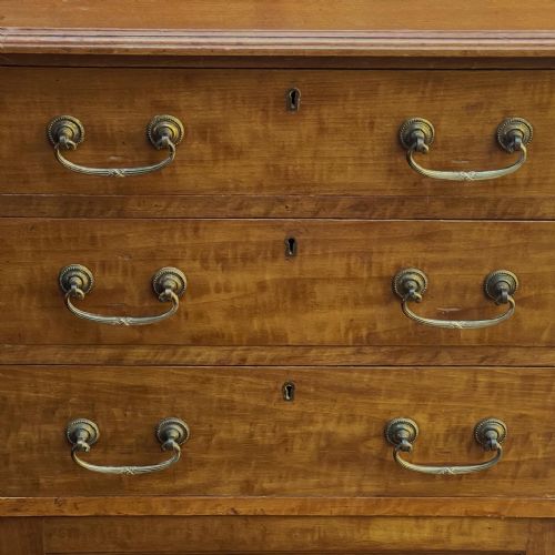 EDWARDIAN MAHOGANY DRESSING CHEST WITH ADJUSTABLE SHIELD MIRROR - ADDITIONAL PHOTO 6
