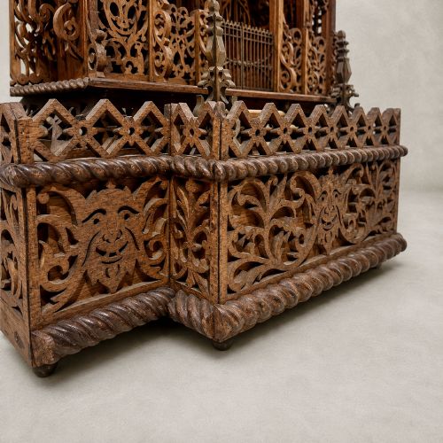 LARGE ARCHITECTURAL FRETWORK CLOCK CASE LATE 19THEARLY 20TH CENTURY - ADDITIONAL PHOTO 5