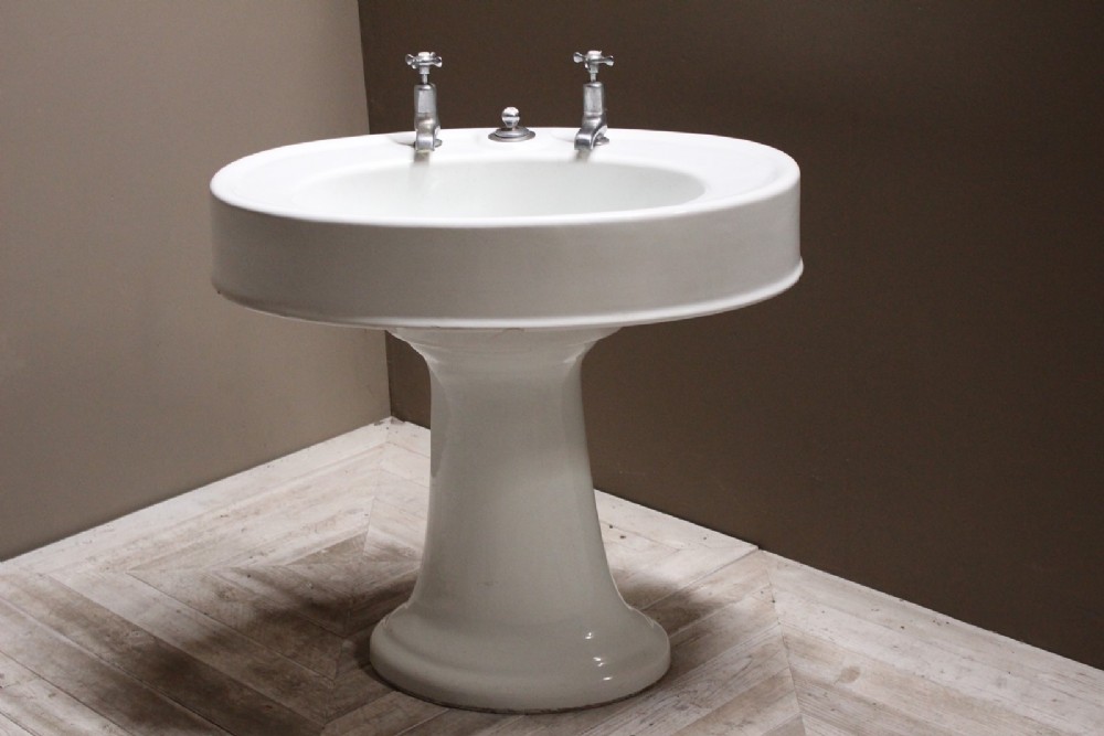 English Antique Wash Basin by Dent & Hellyer