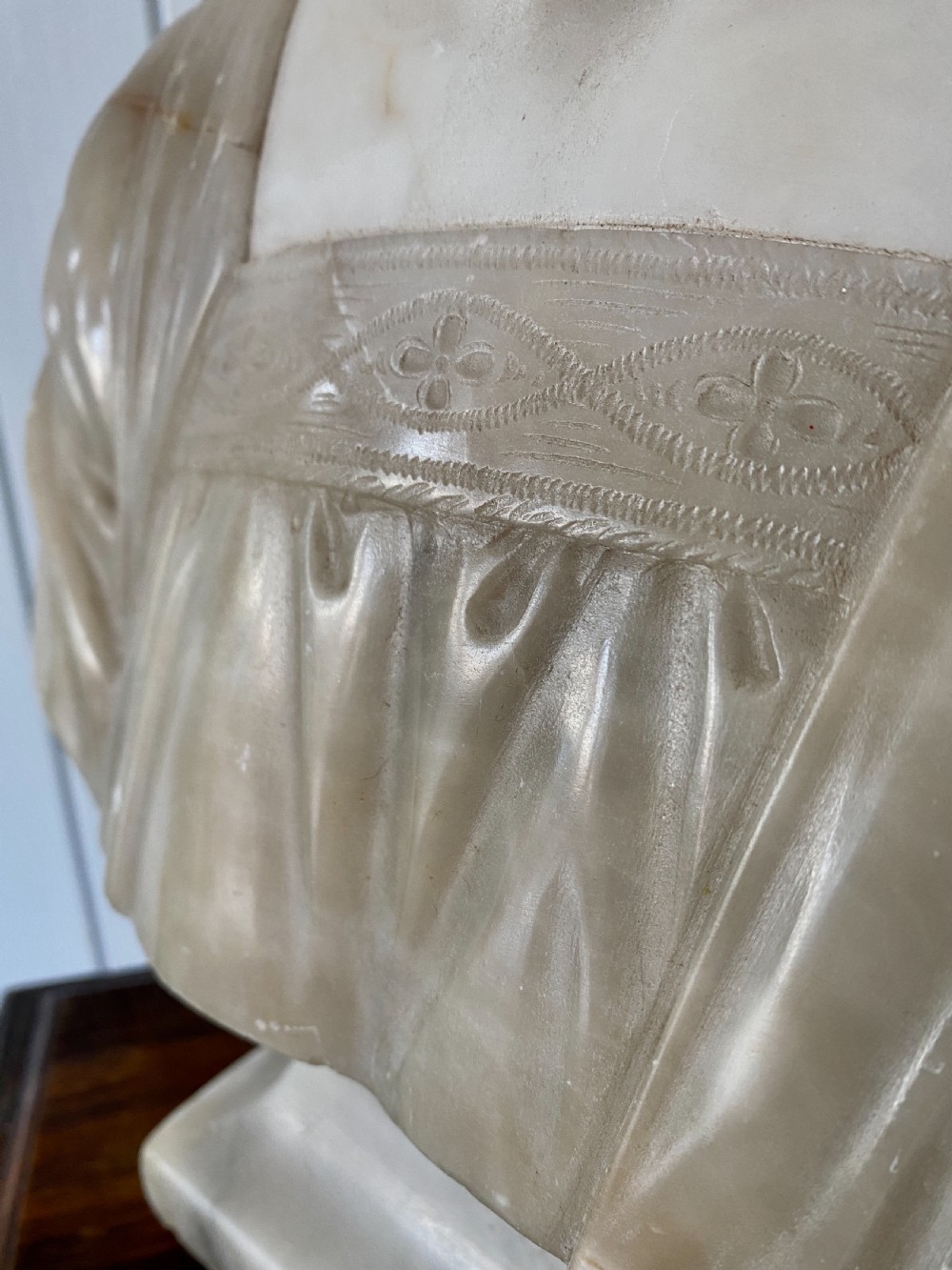 Italian Marble and Alabaster Bust of A Young Girl View IX