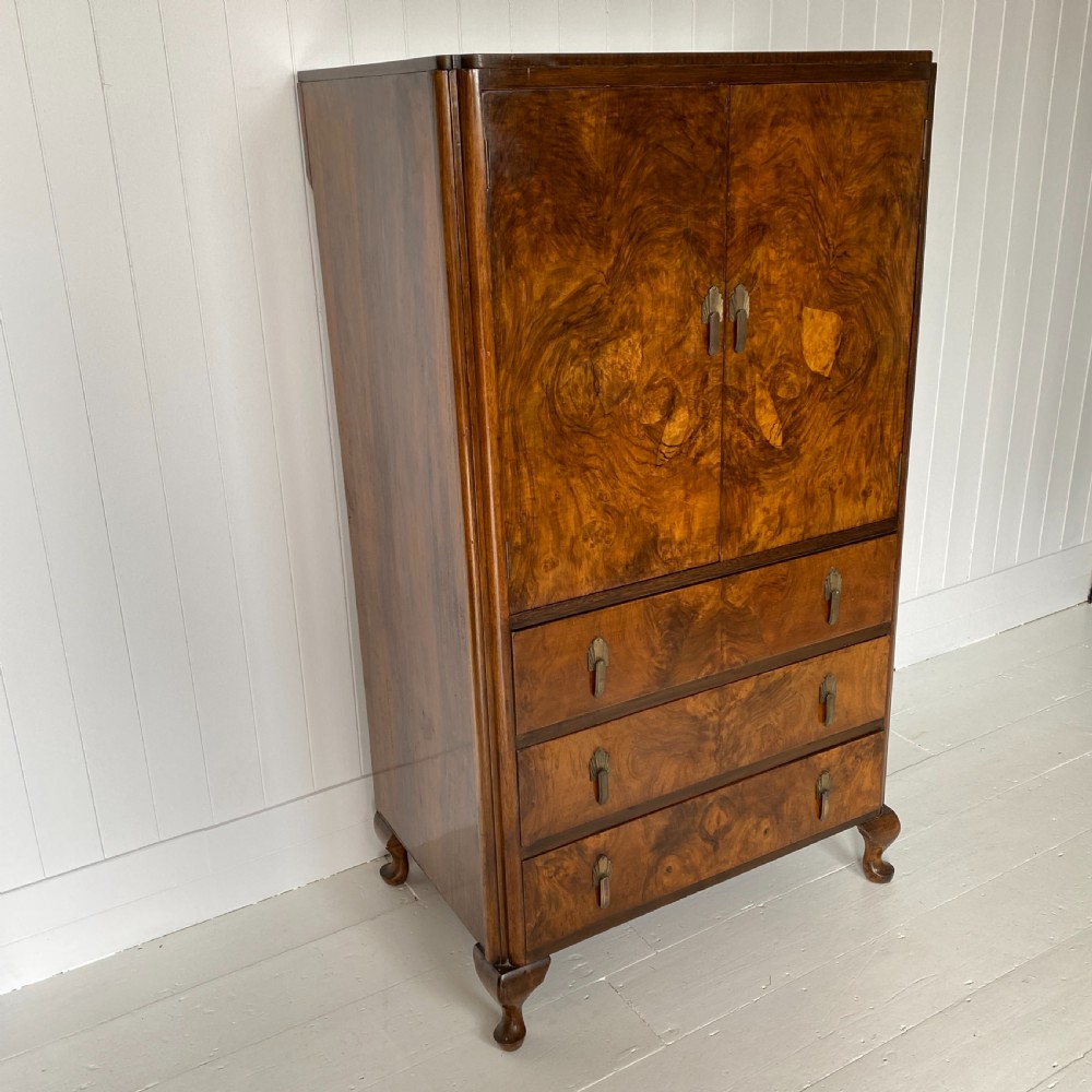 Art Deco Figured Walnut Compactum Linen Press View IV