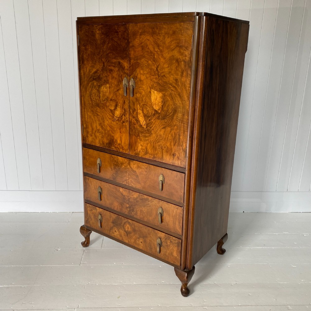Art Deco Figured Walnut Compactum Linen Press View VI