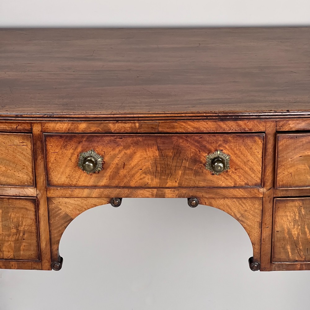 Georgian Mahogany Bowfront Dressing Table View VII