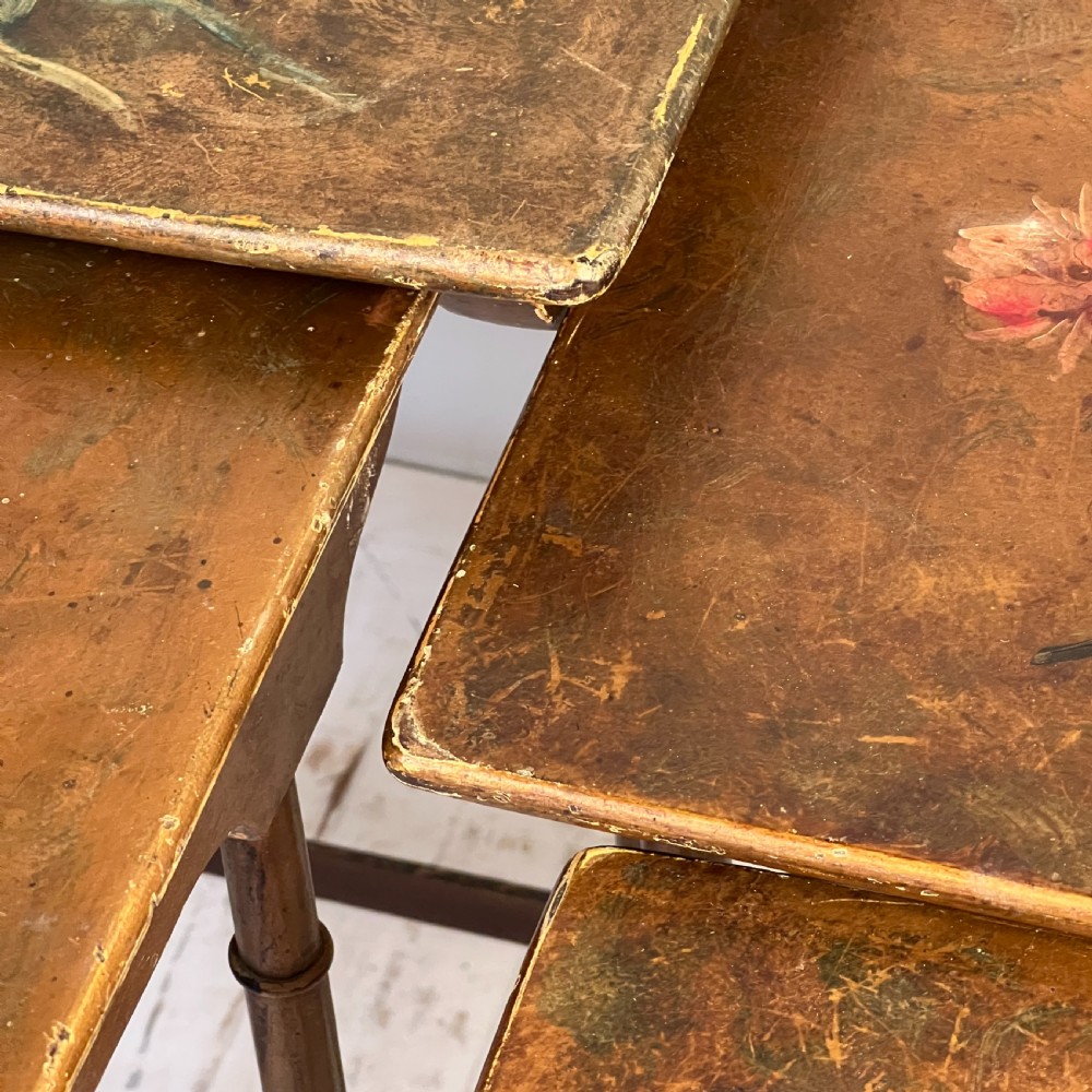 Antique Quartetto Nest Of Four Gilt Painted Lamp, Occasional Or Wine Tables View VI