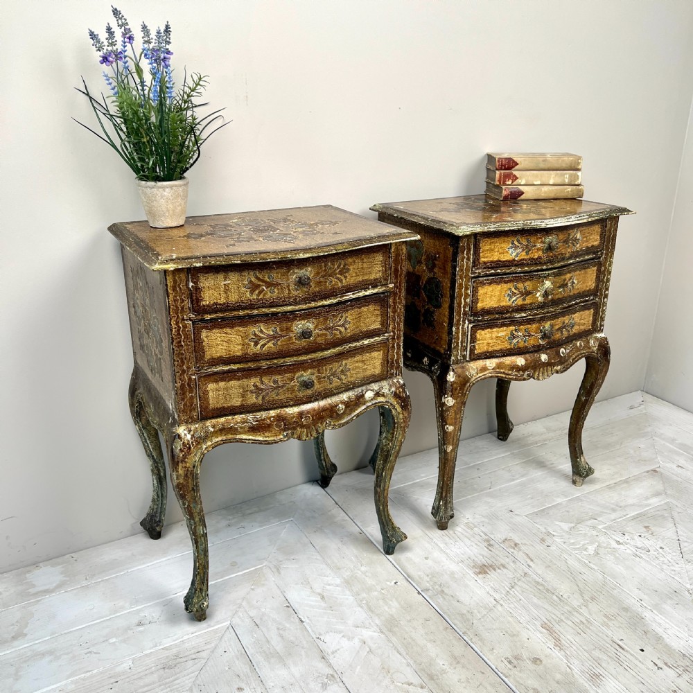 Pair Of Venetian Painted Bedside Or Lamp Tables Circa 1920 View II