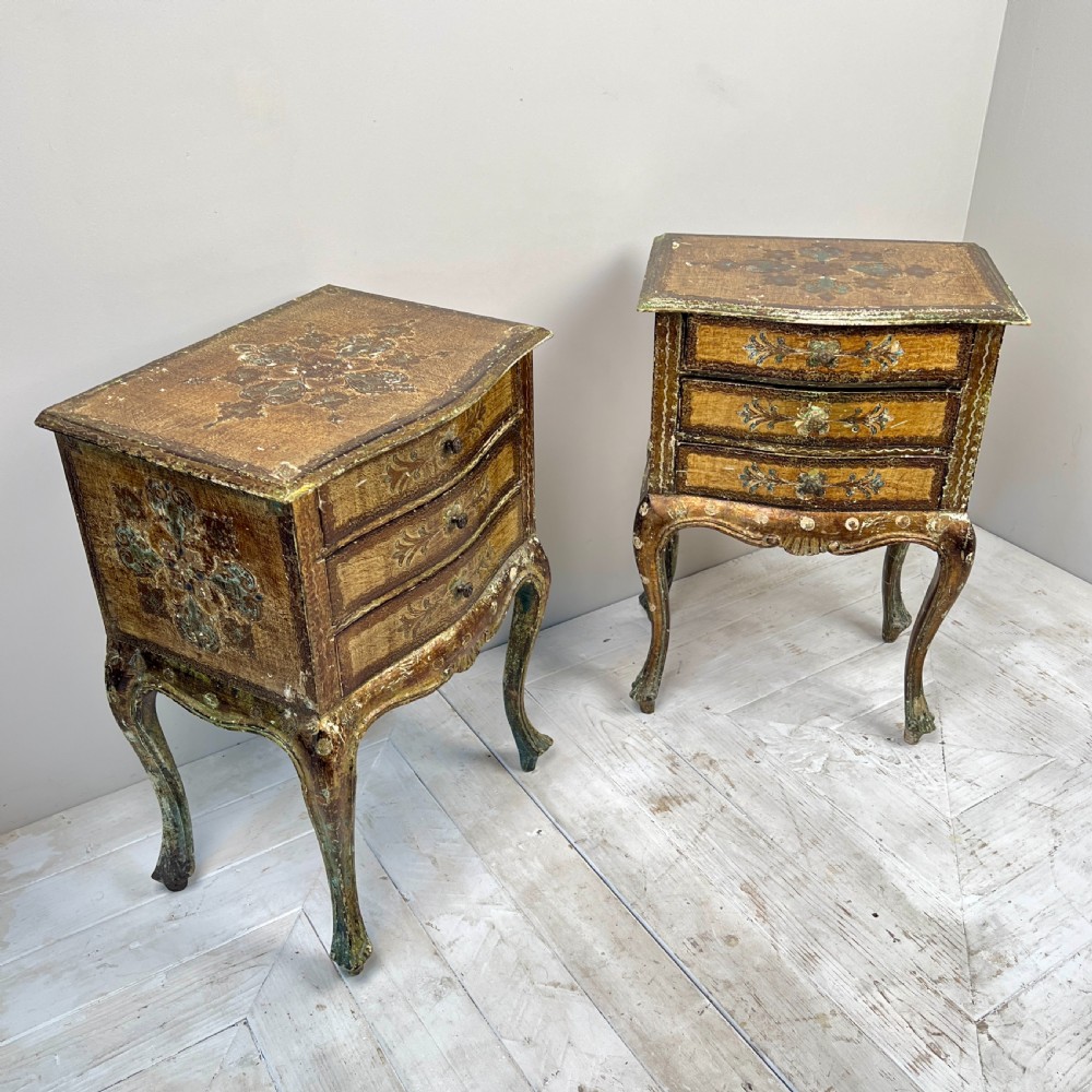 Pair Of Venetian Painted Bedside Or Lamp Tables Circa 1920 View VIII