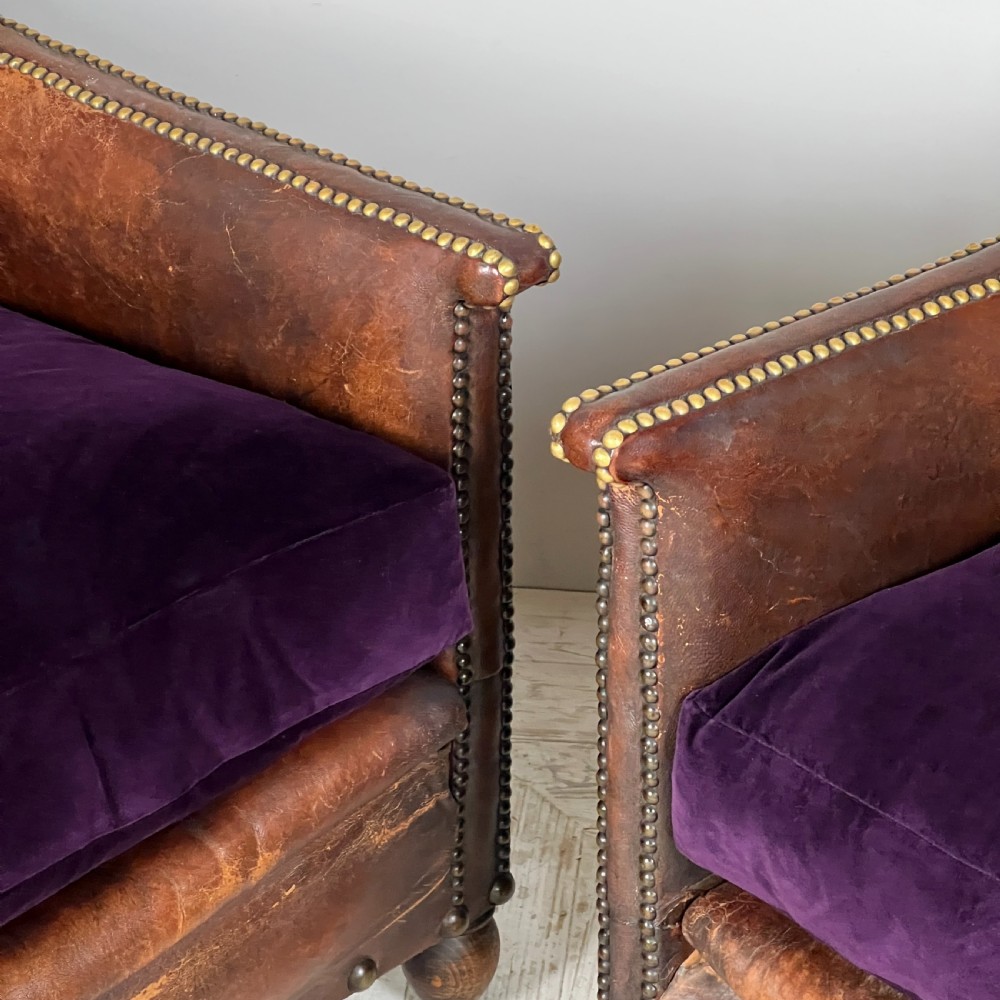 Antique Leather Club Chair View VI
