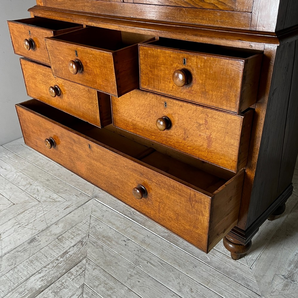 19Th Century Welsh Oak Housekeepers Cupboard Or Linen Press View XI