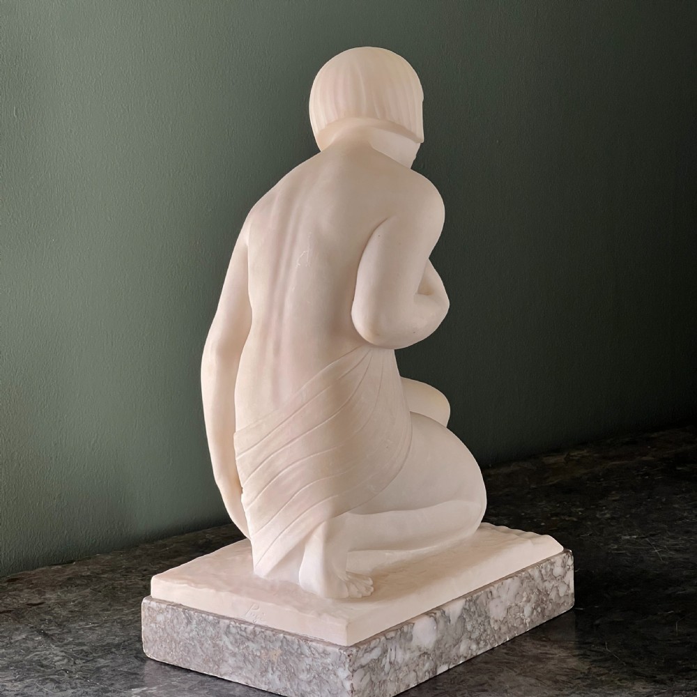 Early C20th Italian Marble Sculpture Of A Lady Bathing  View II