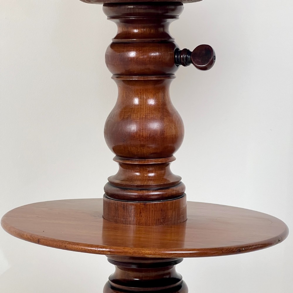 A Fine 19Th Century Mahogany Shaving Stand View VII