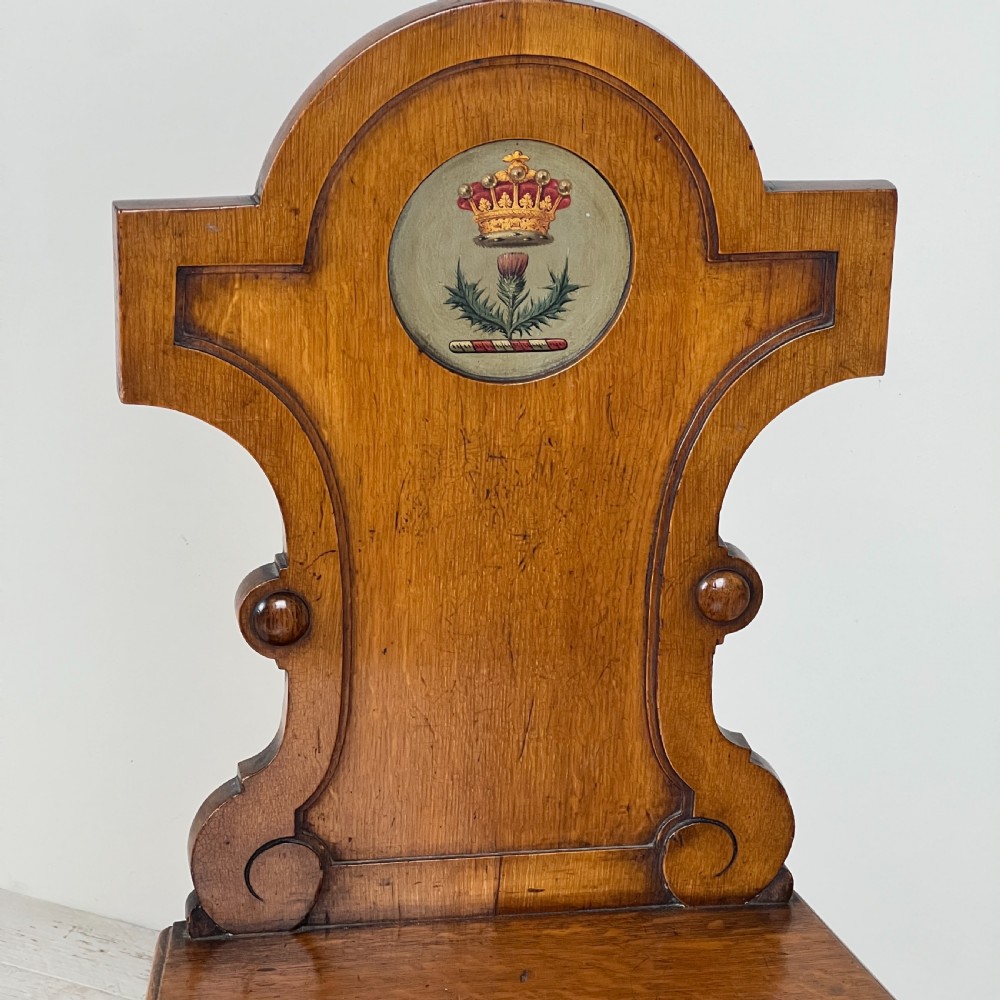 A Victorian Oak Hall Chair With Earls Crest View IV