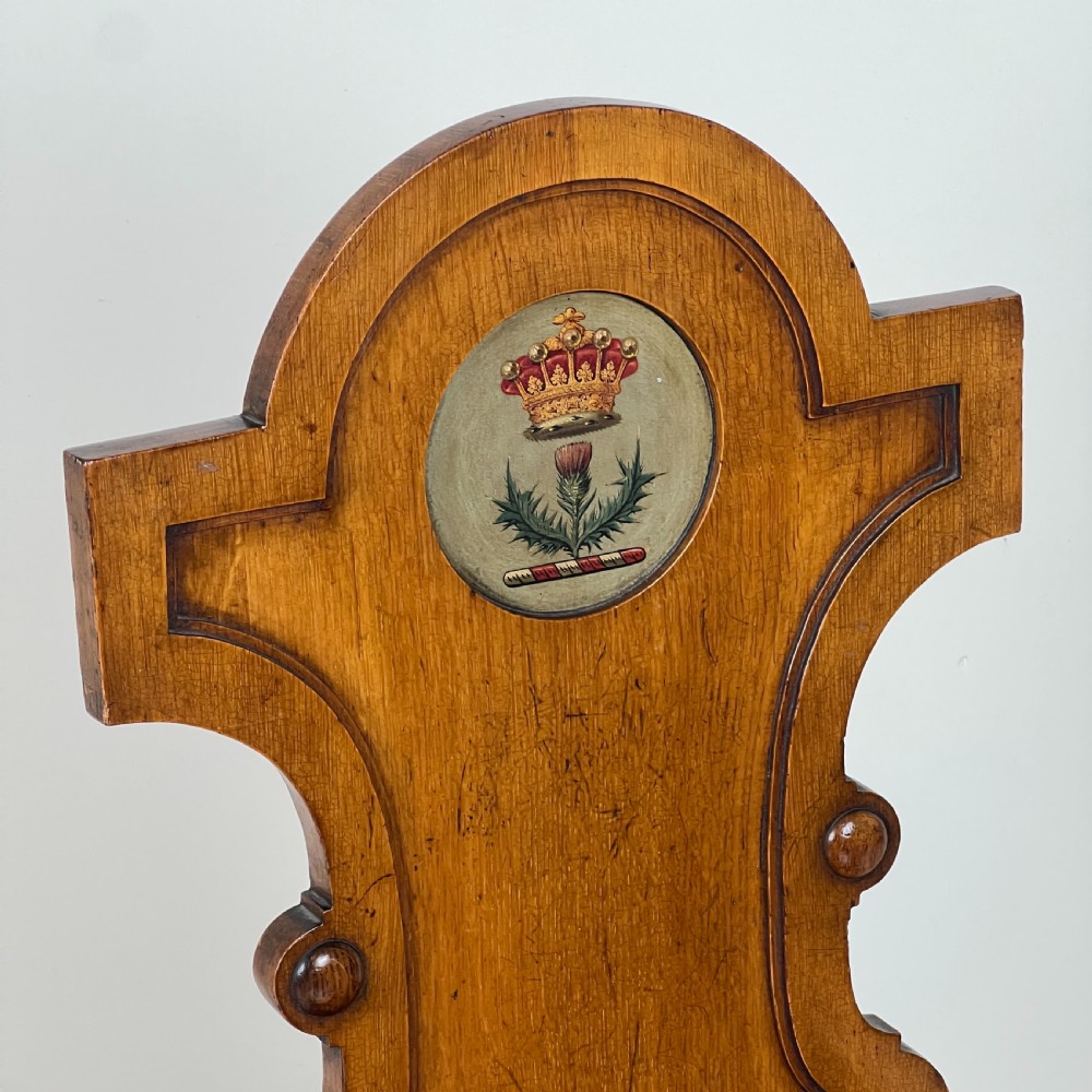 A Victorian Oak Hall Chair With Earls Crest View VIII