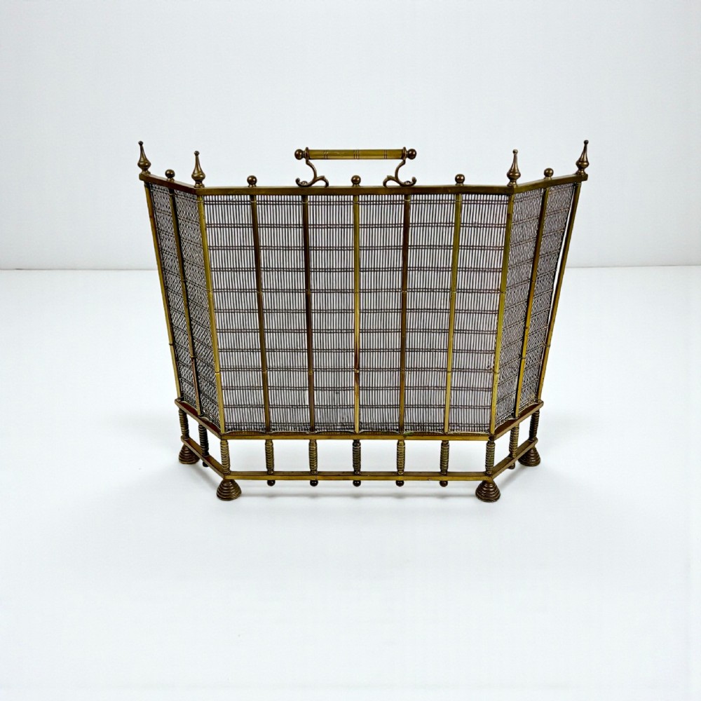 Late Victorian Antique Brass Fire Guard Or Fender View II