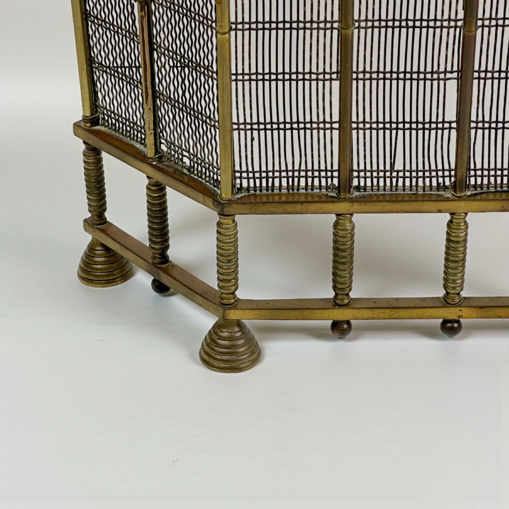 Late Victorian Antique Brass Fire Guard Or Fender View III