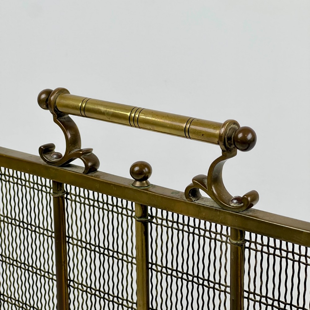 Late Victorian Antique Brass Fire Guard Or Fender View VI