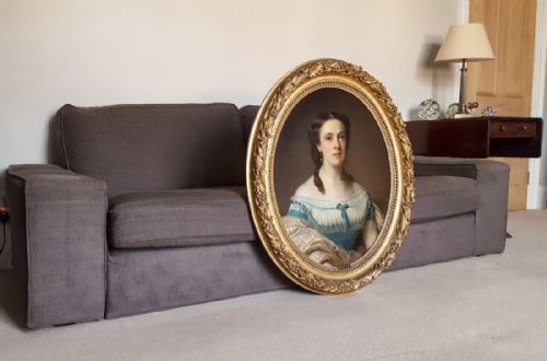 PORTRAIT OF A LADY 19TH CENTURY CIRCLE OF FRANZ XAVER WINTERHALTER 18051873 - ADDITIONAL PHOTO 1