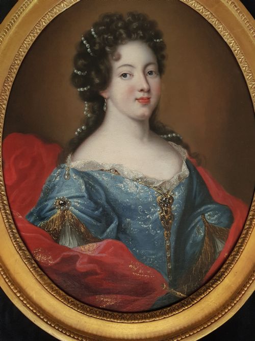 PORTRAIT OF LOUISE FRANOISE DE BOURBON DUCHESS OF BOURBON C1690 STUDIO OF PIERRE MIGNARD 16121695 - ADDITIONAL PHOTO 1