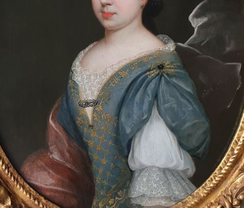 PORTRAIT OF A LADY CIRCA 1680 CIRCLE OF FRANCOIS DE TROY 16451730 - ADDITIONAL PHOTO 3