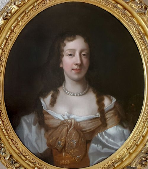 PORTRAIT OF A LADY 17TH CENTURY FOLLOWER OF SIR PETER LELY 16181680 - ADDITIONAL PHOTO 1