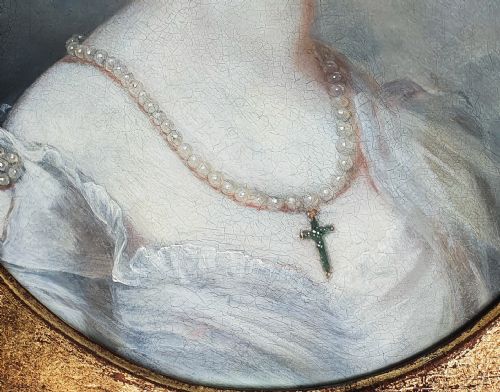 PORTRAIT OF A LADY IN A WHITE DRESS WITH PEARL JEWELLERY C1820 FOLLOWER OF HENRY WYATT 17941840 OIL ON CANVAS PAINTING - ADDITIONAL PHOTO 4