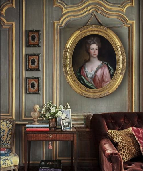 PORTRAIT OF A LADY IN A PINK SILK DRESS C1695 CIRCLE OF SIR GODFREY KNELLER 16461723 ANTIQUE OIL ON CANVAS PAINTING - ADDITIONAL PHOTO 1