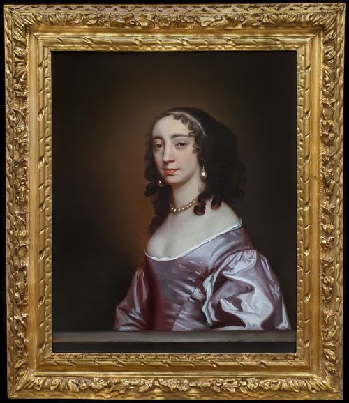 portrait of a lady in a mauve dress c1660 circle of peter lely 16181680 manor house provenance antique oil on canvas painting - CATEGORY: ANTIQUE ART - DATED 17TH CENTURY