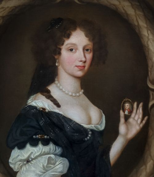 C1680 PORTRAIT OF A LADY HOLDING A PORTRAIT MINIATURE OF A BOY CIRCLE OF JOHN MICHAEL WRIGHT 16171694 ANTIQUE OIL ON CANVAS PAINTING - ADDITIONAL PHOTO 3