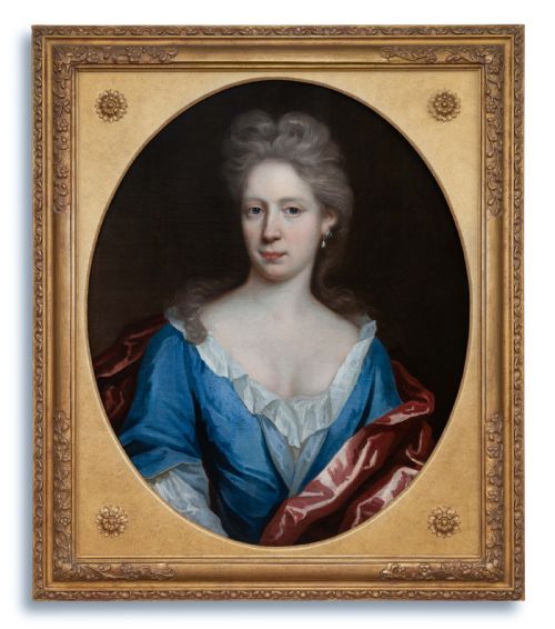 C1695 PORTRAIT OF A LADY IN BLUE SILK DRESS AND CRIMSON MANTLE BY THOMAS MURRAY 16631735 OIL ON CANVAS PAINTING