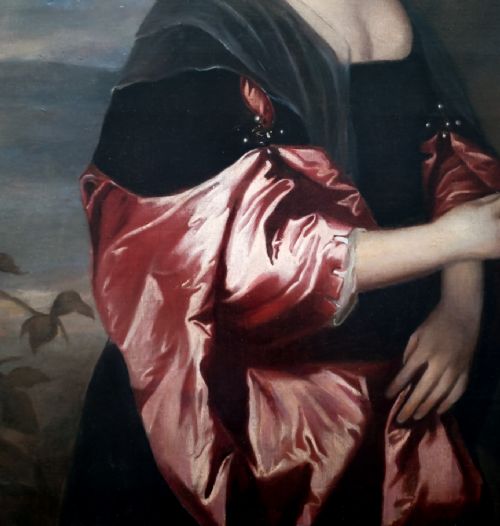 PORTRAIT OF A LADY IN A BLACK DRESS WITH RED SATIN SLEEVES AND PEARLS C16601680 CIRCLE OF SIR PETER LELY OIL ON CANVAS PAINTING - ADDITIONAL PHOTO 6