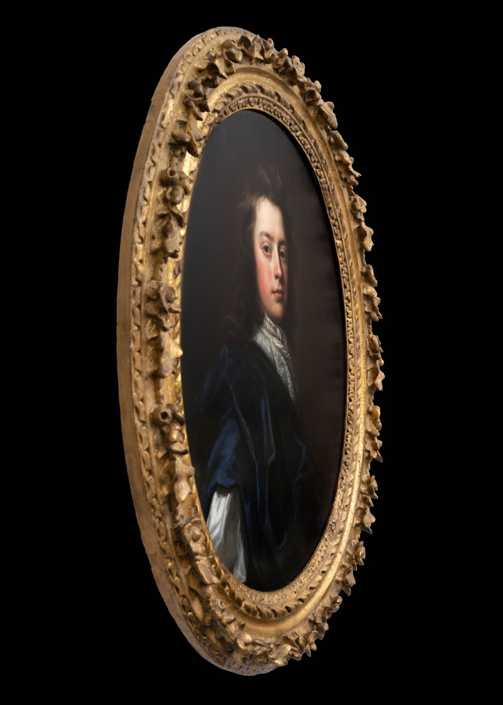 Portrait of a Gentleman with Blue Cloak & Portrait of a Lady in Russet Dress c.1697; by Thomas Murray (1663-1735) Oil on Canvas Paintings View IV