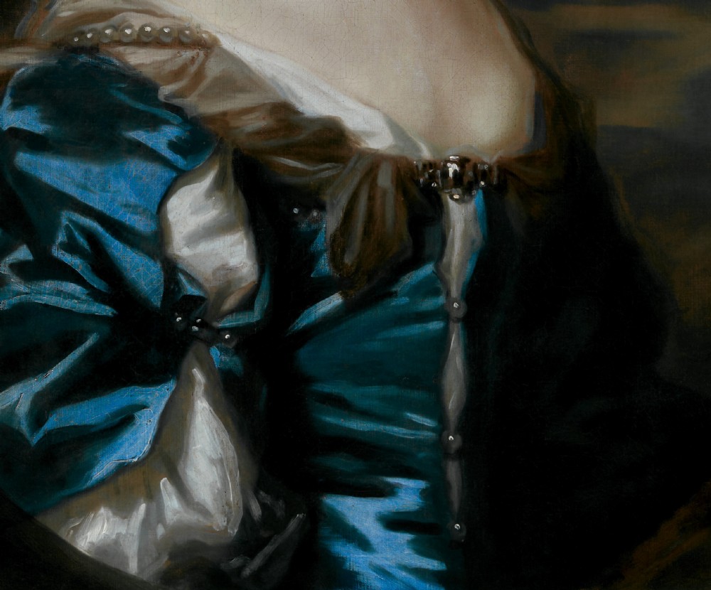 A seventeenth-century oil portrait painting depicting a noblewoman wearing a blue silk gown with cut sleeves and a pearl necklace within a gold gilt frame. View VIII