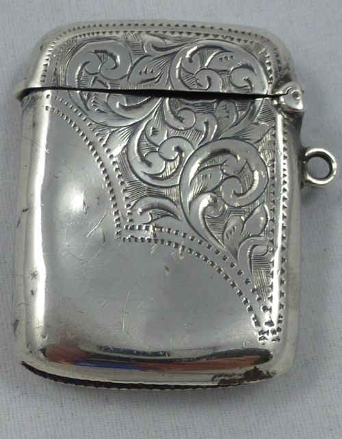 LATE VICTORIAN HALLMARKED STERLING SILVER VESTA CASE - ADDITIONAL PHOTO 4