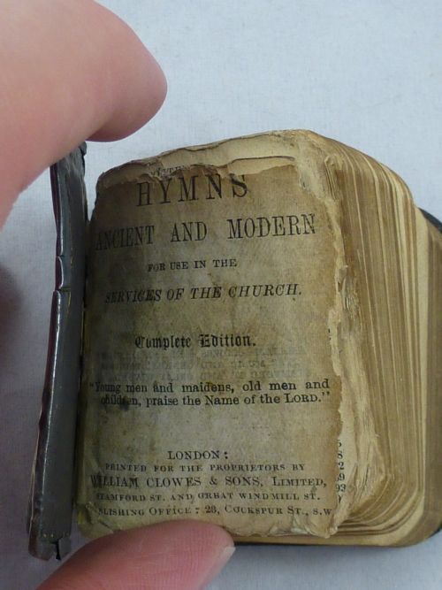 EDWARDIAN HALLMARKED SILVER COVERED HYMN BOOK - ADDITIONAL PHOTO 4