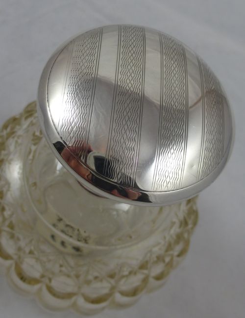 EDWARDIAN HALLMARKED SILVER CUT GLASS SCENT BOTTLE BY COLLETT ANDERSON - ADDITIONAL PHOTO 1