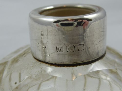 EDWARDIAN HALLMARKED SILVER CUT GLASS SCENT BOTTLE BY COLLETT ANDERSON - ADDITIONAL PHOTO 7