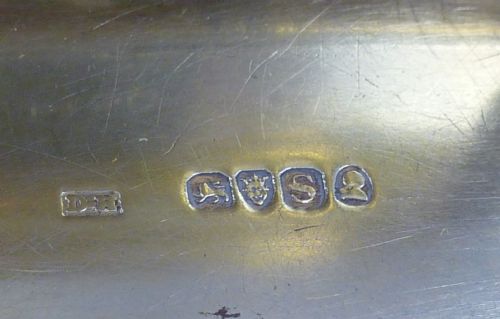 181314 GEORGE III HALLMARKED STERLING SILVER GILT SNUFF BOX BY DANIEL HOCKLEY - ADDITIONAL PHOTO 4