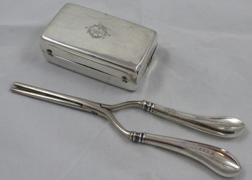 pair of edwardian sterling silver curling irons by william davenport - CATEGORY: ANTIQUE SILVER - DATED EDWARDIAN