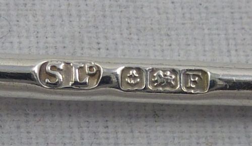 1930'S CASED SET OF SIX HALLMARKED STERLING SILVER COFFEE SPOONS BY WILLIAM SUCKLING LTD - ADDITIONAL PHOTO 4