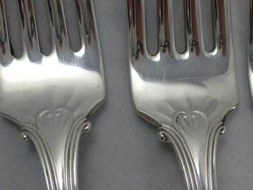 A SET OF AMERICAN TOWLE HALLMARKED STERLING SILVER KNIVES AND FORKS C1906 TO SEAT SIX - ADDITIONAL PHOTO 1