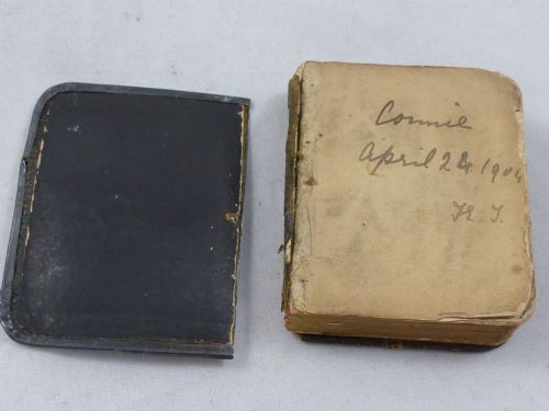 AN EDWARDIAN MINIATURE BOOK OF COMMON PRAYER WITH A SILVER COVER MADE BY CHARLES PENNY BROWN - ADDITIONAL PHOTO 3
