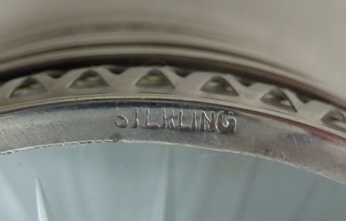 A CANADIAN BIRKS STERLING SILVER AND CUT GLASS COASTER AND STAND SET - ADDITIONAL PHOTO 5