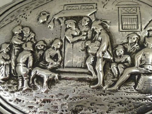 A LATE C19THEARLY C20TH DUTCH HALLMARKED SILVER SNUFF BOX - ADDITIONAL PHOTO 3