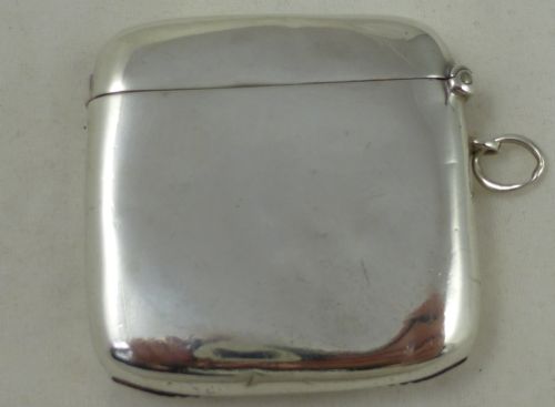A HALLMARKED STERLING SILVER VESTA CASE - ADDITIONAL PHOTO 5