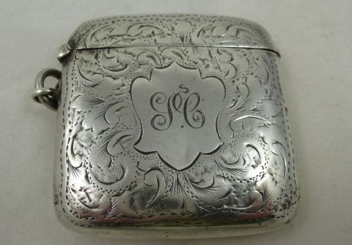 a victorian hallmarked sterling silver vesta case - CATEGORY: ANTIQUE SILVER - DATED 1900
