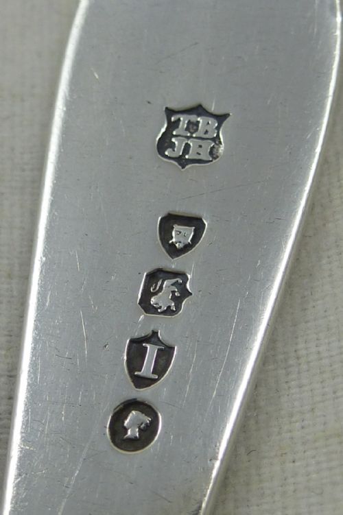 A SET OF FIVE VICTORIAN SILVER TEASPOONS BY THOMAS BRADBURY - ADDITIONAL PHOTO 8